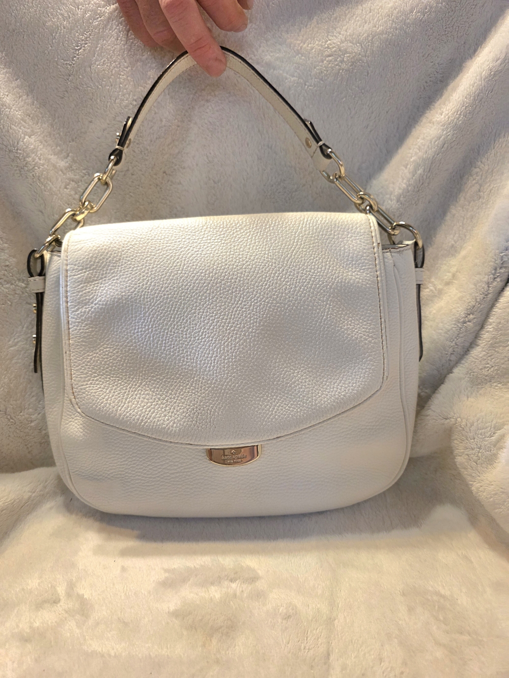 kate spade White Pebbled Leather Shoulder Bag with Gold Hardware